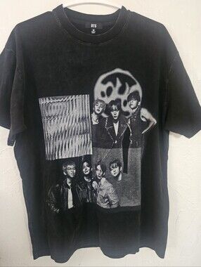 BTS Official Exclusive ARIRANG wofld Tour Black Graphic Short-Sleeve Tee M( New)